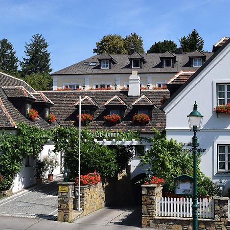Hotel Landhaus Fuhrgassl-Huber Wina Bagian luar foto