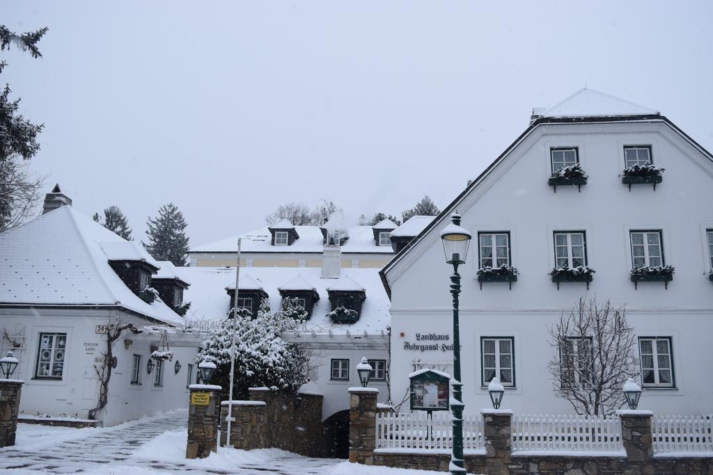 Hotel Landhaus Fuhrgassl-Huber Wina Bagian luar foto